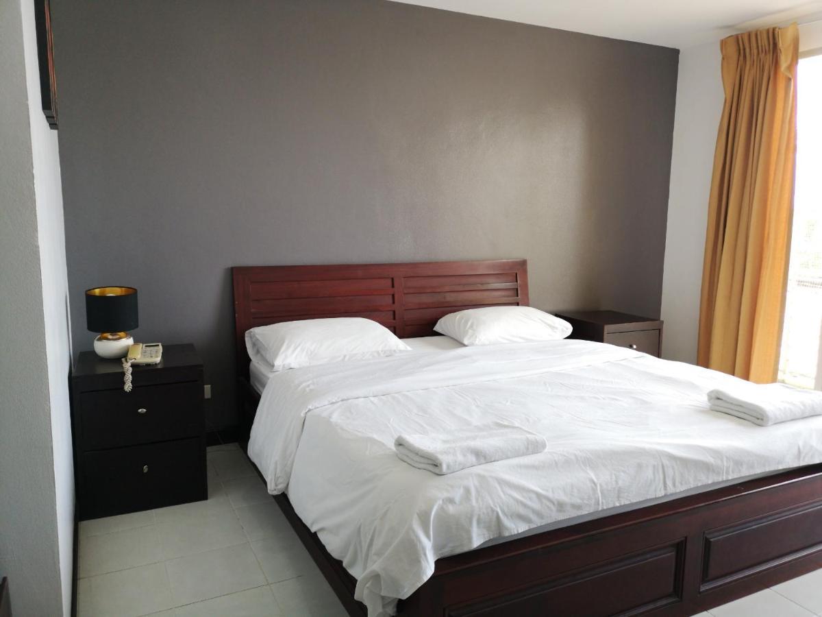 Sirapa Resident Aparthotel Chachoengsao Bagian luar foto