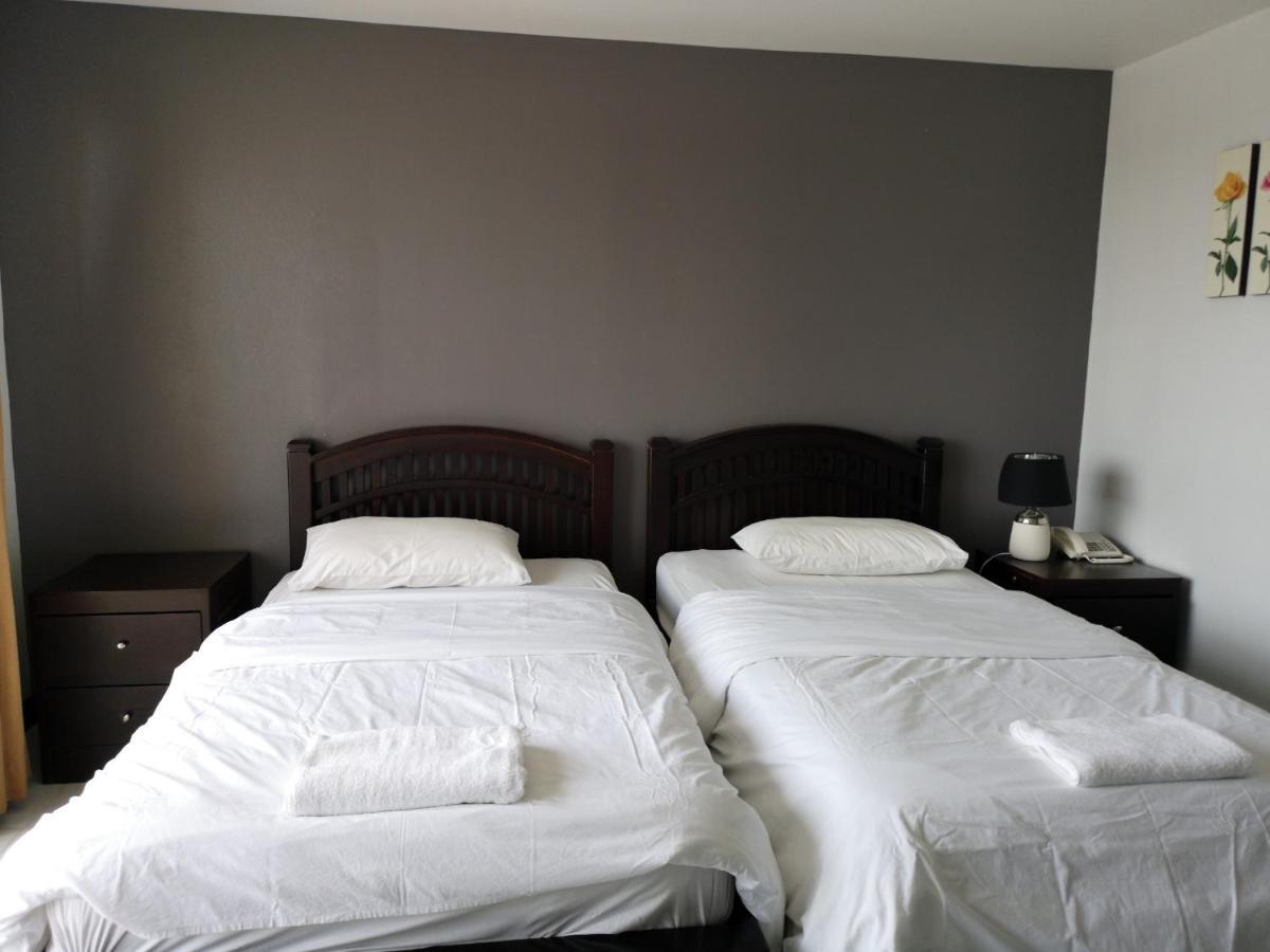 Sirapa Resident Aparthotel Chachoengsao Bagian luar foto