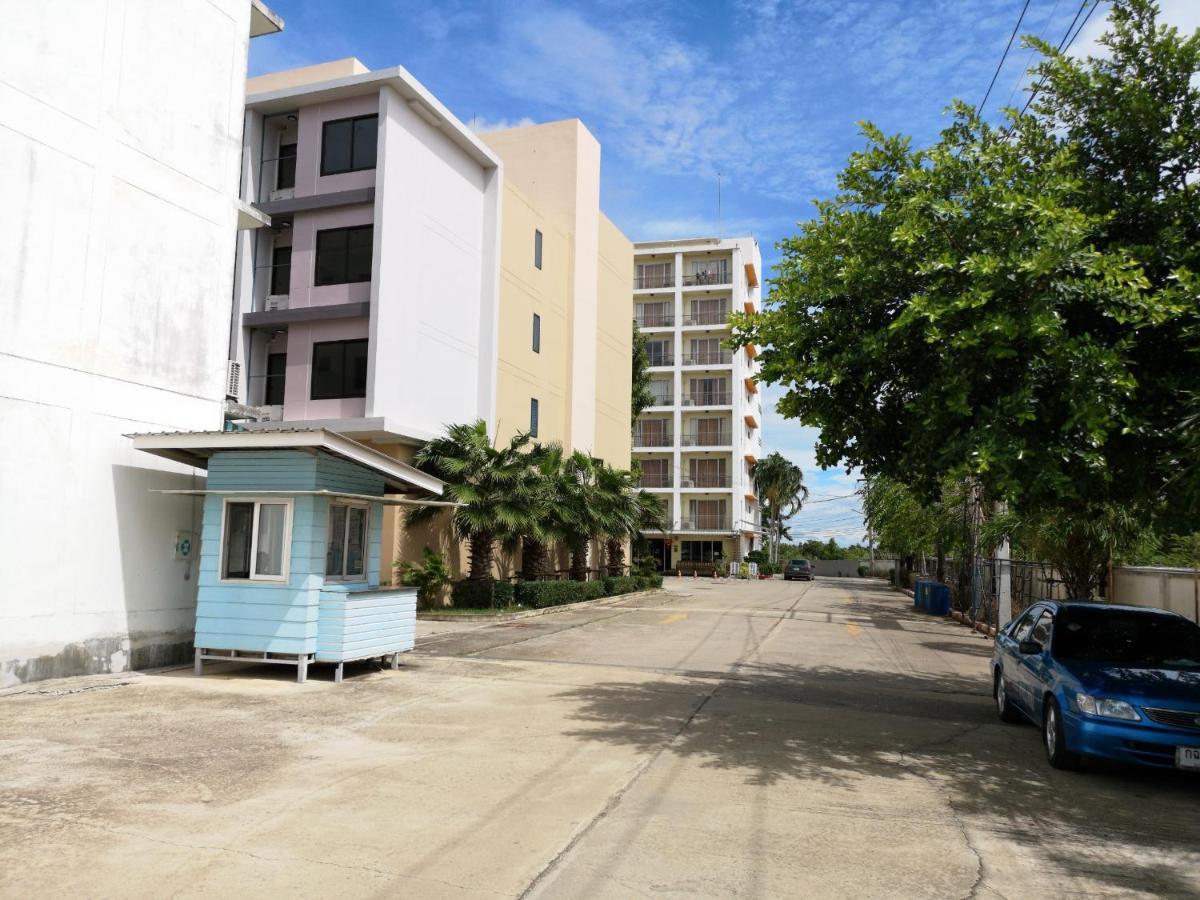 Sirapa Resident Aparthotel Chachoengsao Bagian luar foto